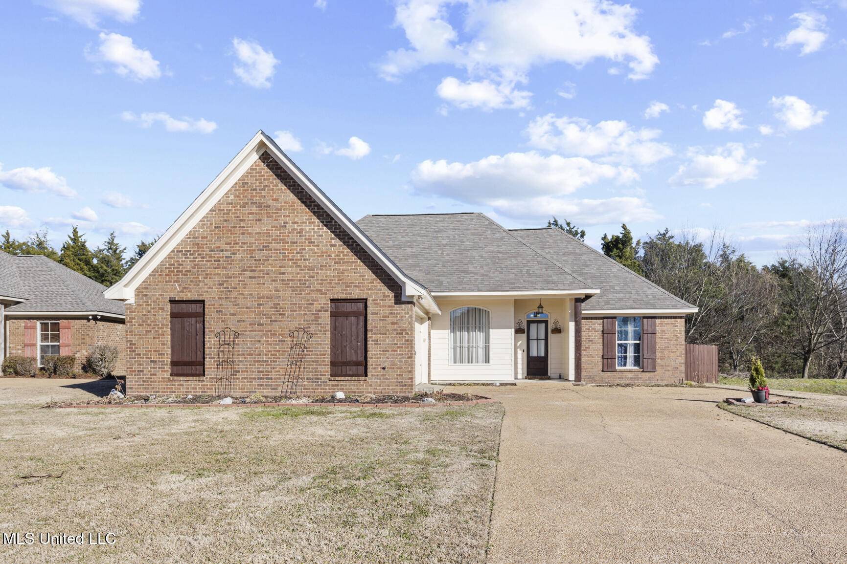 160 E Clearview Drive,  Madison,  MS 39110
