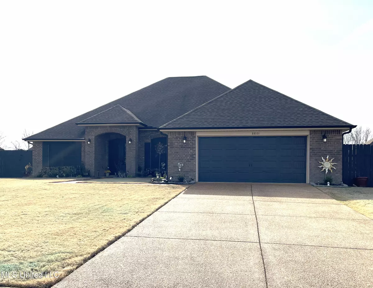 Olive Branch, MS 38654,8801 N Courtly Circle