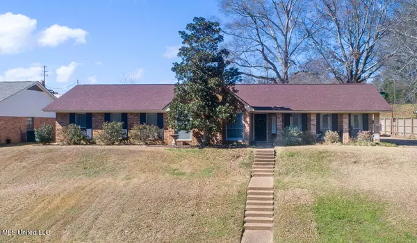 125 N Temple Road,  Natchez,  MS 39120