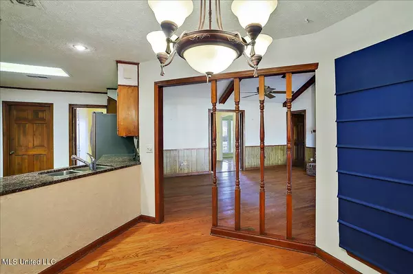 109 Park Lane Brandon, MS 39047