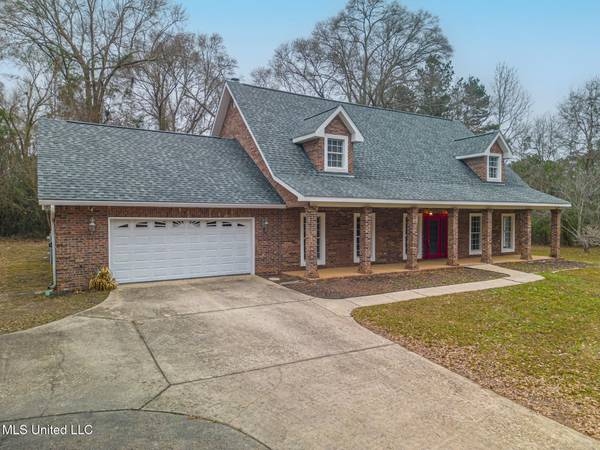 20 Cedar Wood Drive, Perkinston, MS 39573