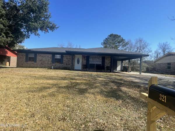 321 Springdale Circle, D'iberville, MS 39540