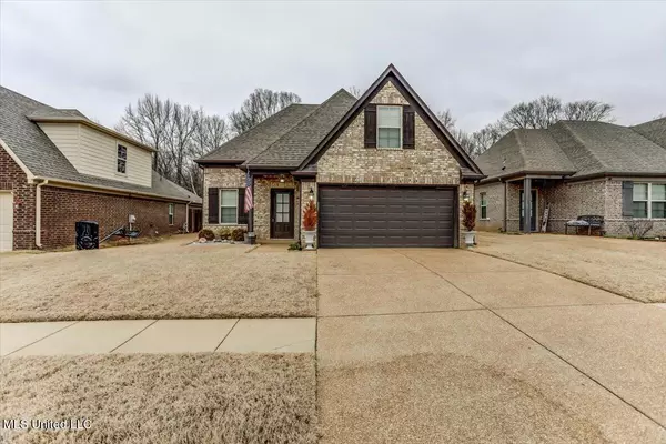 1385 Switzer Cove, Southaven, MS 38671