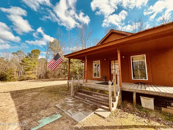 5854 Sand Hill Rd Road, Lexington, MS 39095
