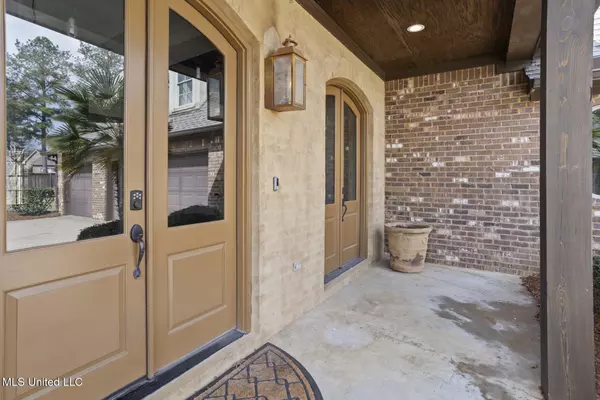 Ridgeland, MS 39157,321 Buckingham Court