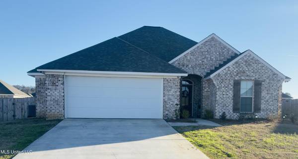 132 Chartleigh Cir Circle, Canton, MS 39046