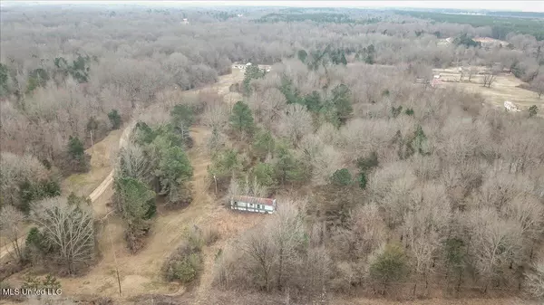 Como, MS 38619,6836 Compress Road