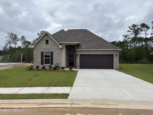 Ocean Springs, MS 39564,7780 Claymont Circle
