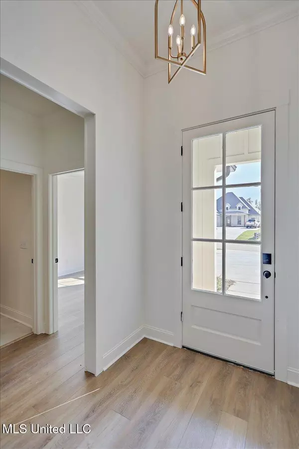 Flowood, MS 39232,163 Bronson Bend