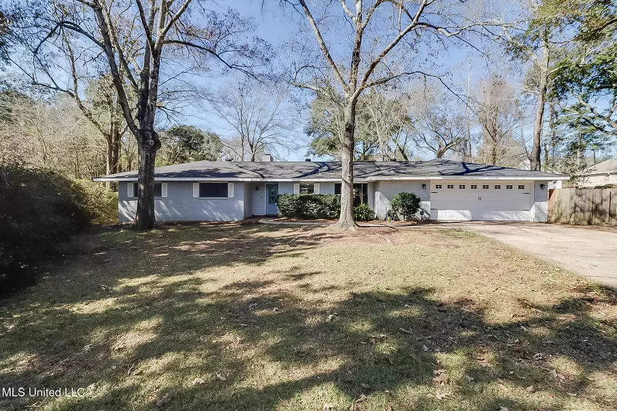 888 Kailua Place, Diamondhead, MS 39525
