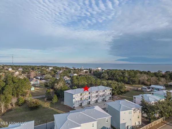 Long Beach, MS 39560,81 Oak Alley Lane