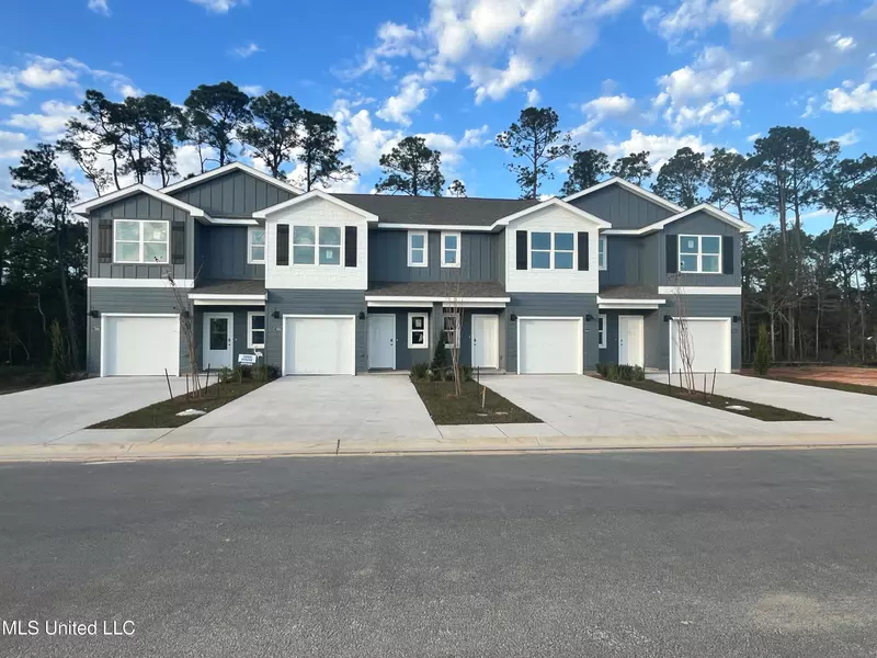 7849 Reagan Court, Ocean Springs, MS 39564