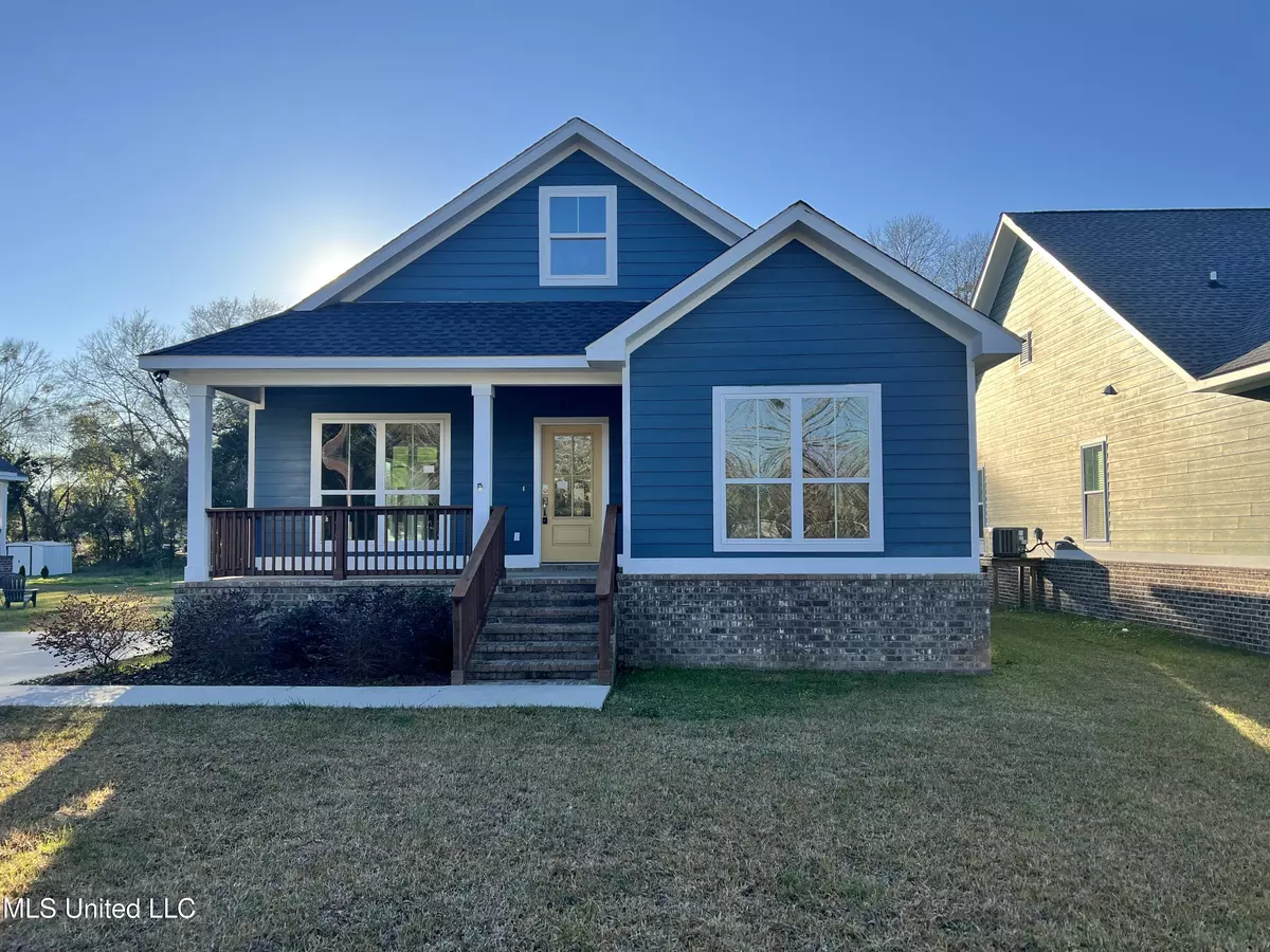 Pascagoula, MS 39567,1427 Mantou Street