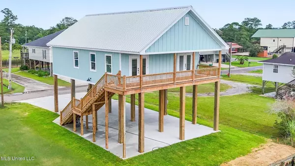 Bay Saint Louis, MS 39520,11159 New York Street,Video Tour