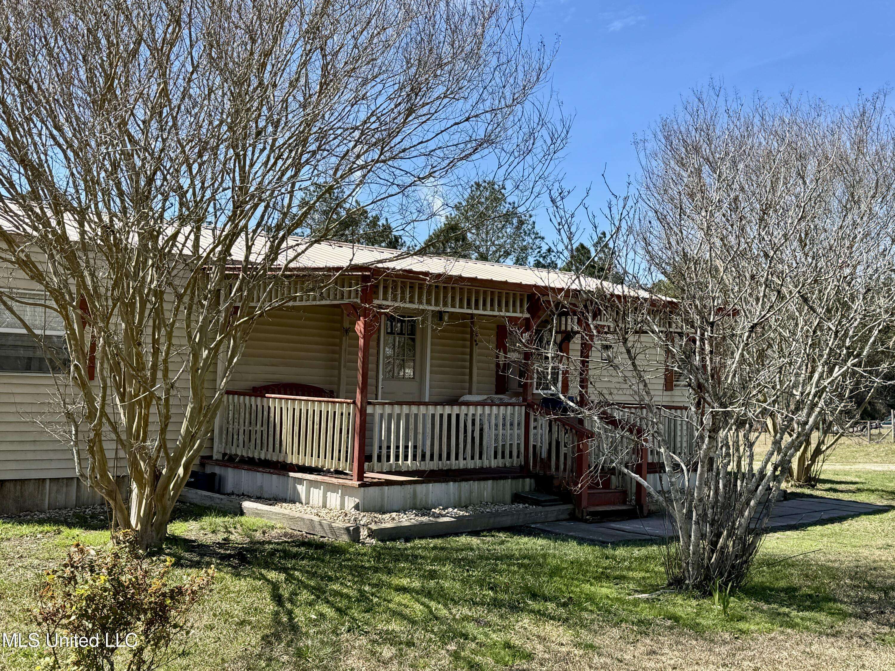 26118 Longvue Drive, Picayune, MS 39466