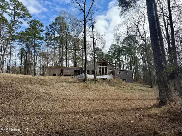 Lexington, MS 39095,715 Woodland Hills Dr