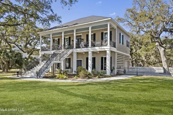 Pass Christian, MS 39571,800 W Beach Boulevard