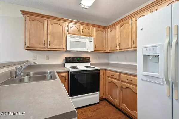 Olive Branch, MS 38654,8373 Regal Bend Drive