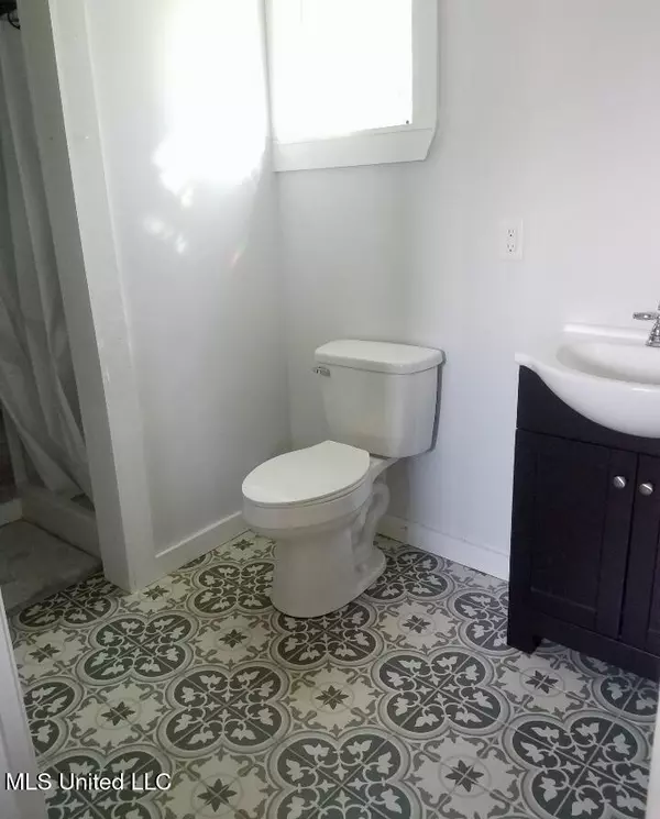 Lucedale, MS 39452,109 Latroy Cooley Road