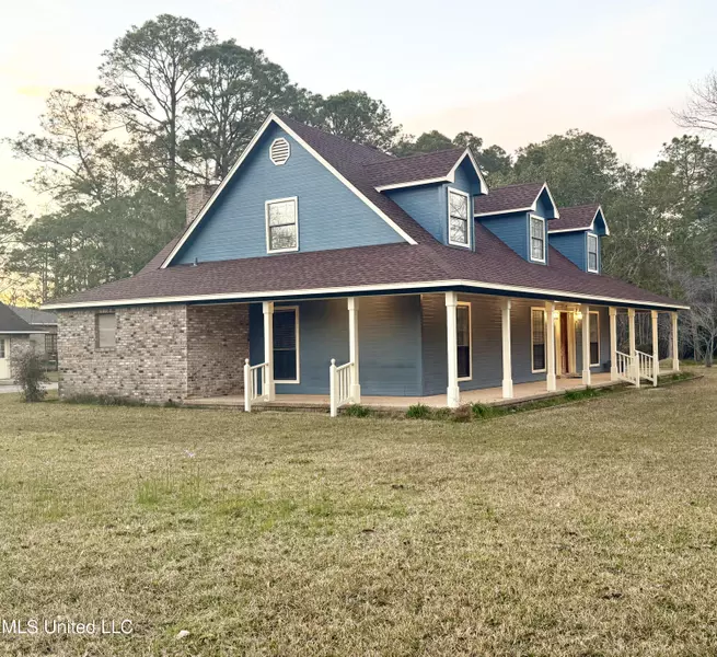 5809 Southland Street, Ocean Springs, MS 39564