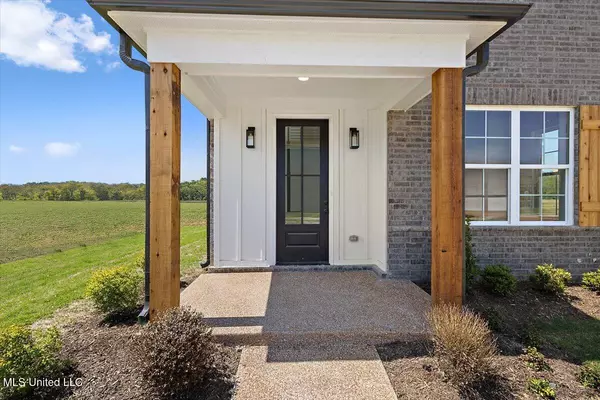 Nesbit, MS 38651,781 Coahoma Court