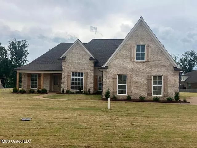 Nesbit, MS 38651,4426 Brooke Drive