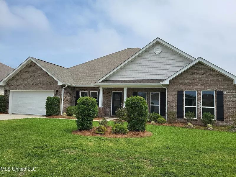 1200 Carraway Cove, Ocean Springs, MS 39564