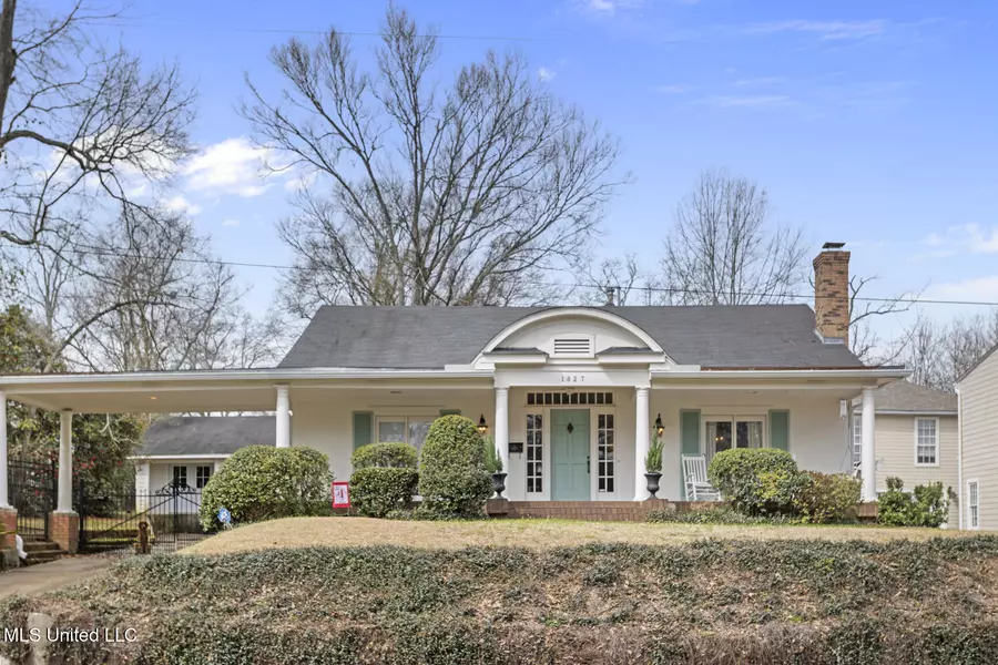 1827 Saint Ann Street, Jackson, MS 39202