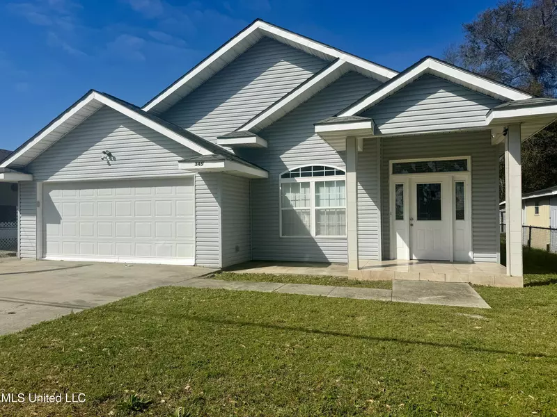 345 Bowen Street, Biloxi, MS 39530