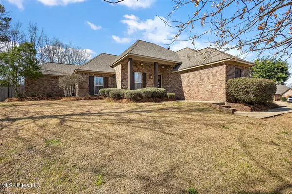 108 Bridge Park Drive, Canton, MS 39046