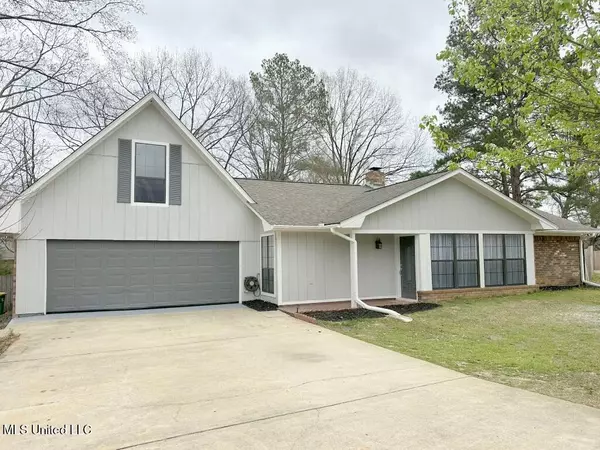 Ridgeland, MS 39157,146 Clearwater Cove