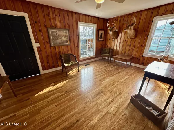 Cleveland, MS 38732,702 Farmer Street