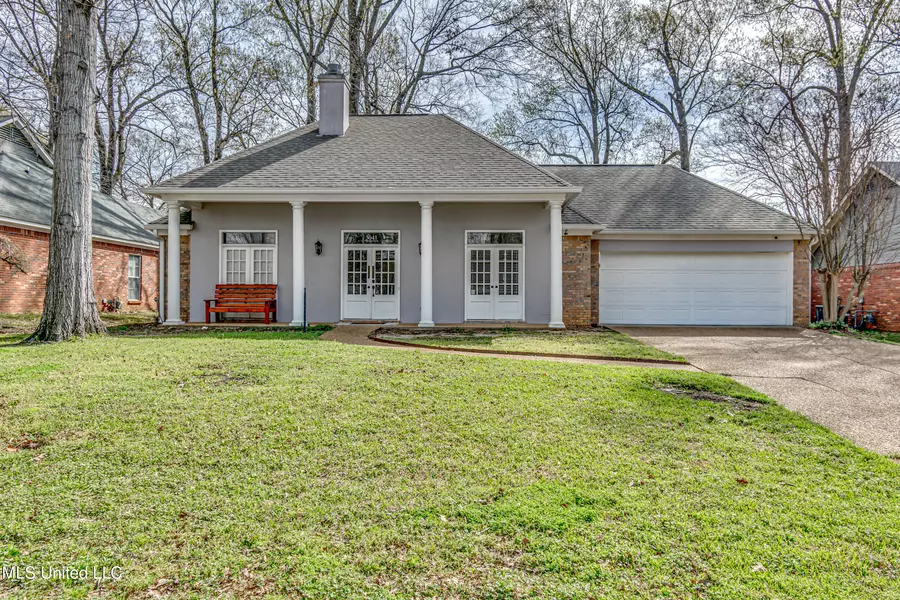 3041 Windwood Circle, Flowood, MS 39232