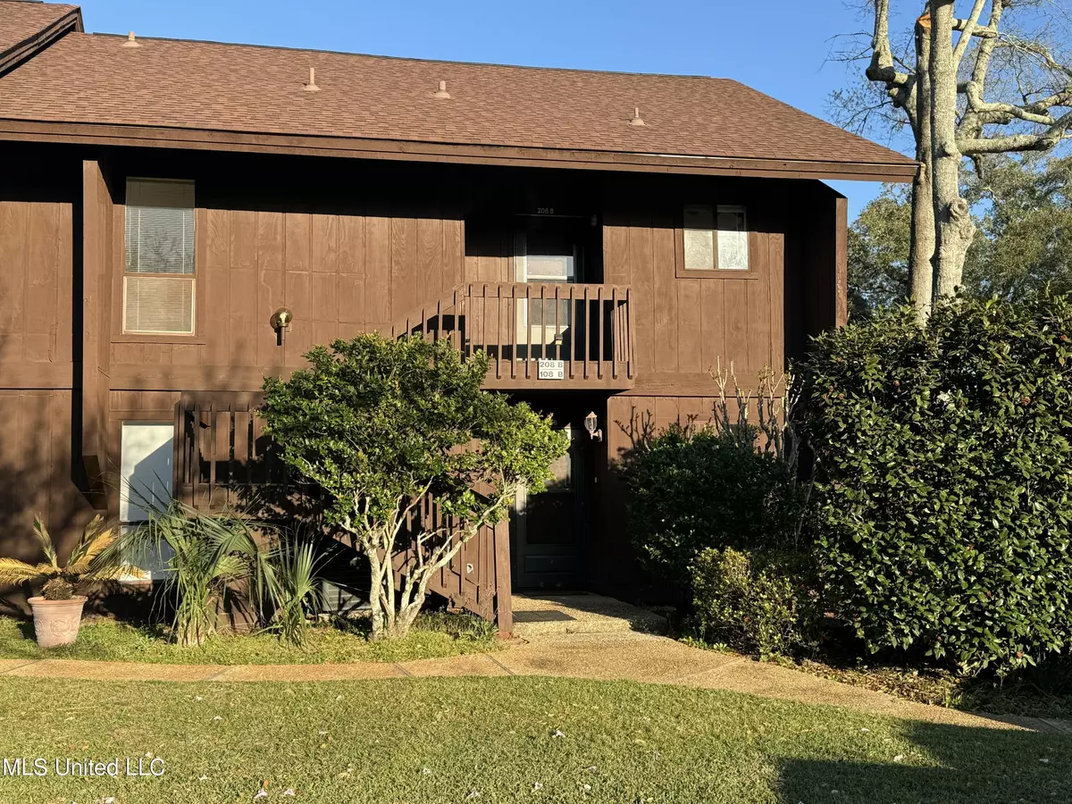 Diamondhead, MS 39525,208 Molokai