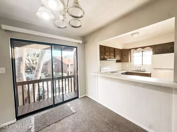 Diamondhead, MS 39525,208 Molokai