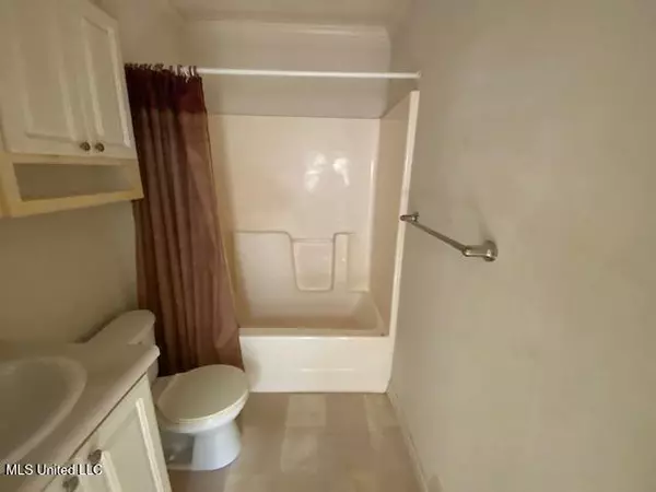 Long Beach, MS 39560,220 Church Lane