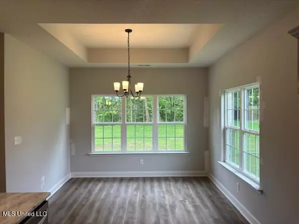 Nesbit, MS 38651,963 Buttermilk Drive