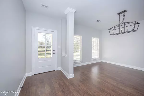 Vancleave, MS 39565,2408 River Bluffs Drive