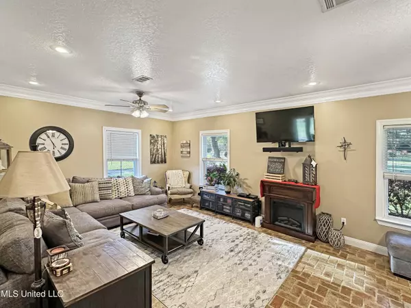 Vancleave, MS 39565,8507 Richwood Drive