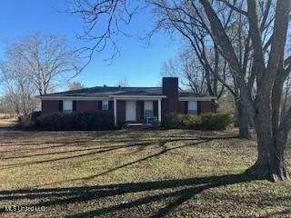 1322 Murff Drive, Grenada, MS 38901