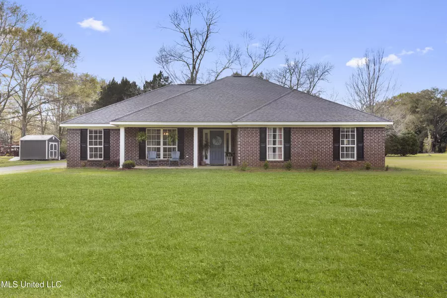 10417 Old Fort Bayou Road, Vancleave, MS 39565