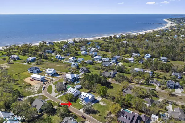 Waveland, MS 39576,107 Seabrook Drive