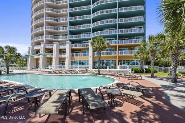 2230 Beach Drive #1002,  Gulfport,  MS 39507