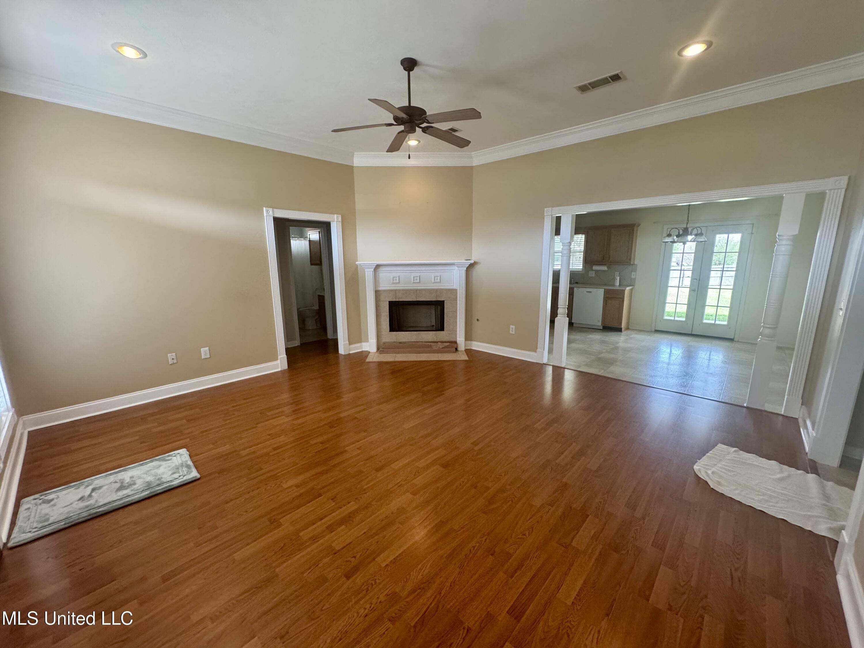 Pearl, MS 39208,104 Laurel Park Place