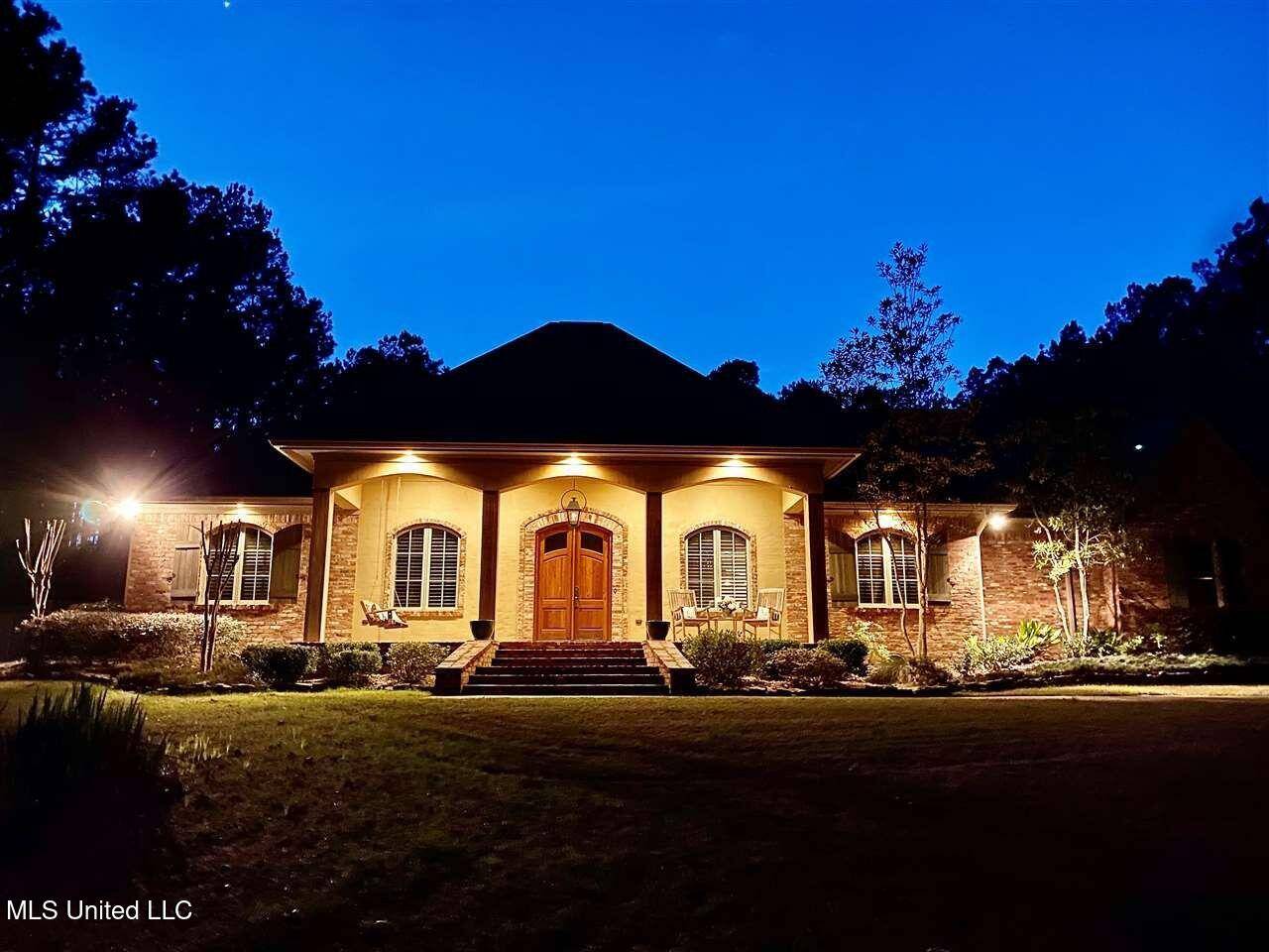 512 Durrango Drive, Brandon, MS 39047