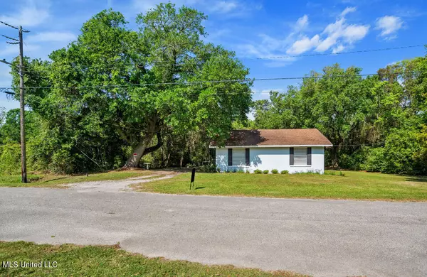 2601 19th Avenue,  Gulfport,  MS 39501