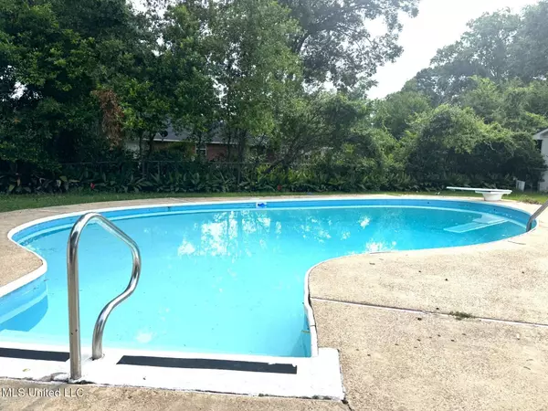 Natchez, MS 39120,100 N Temple Road Road