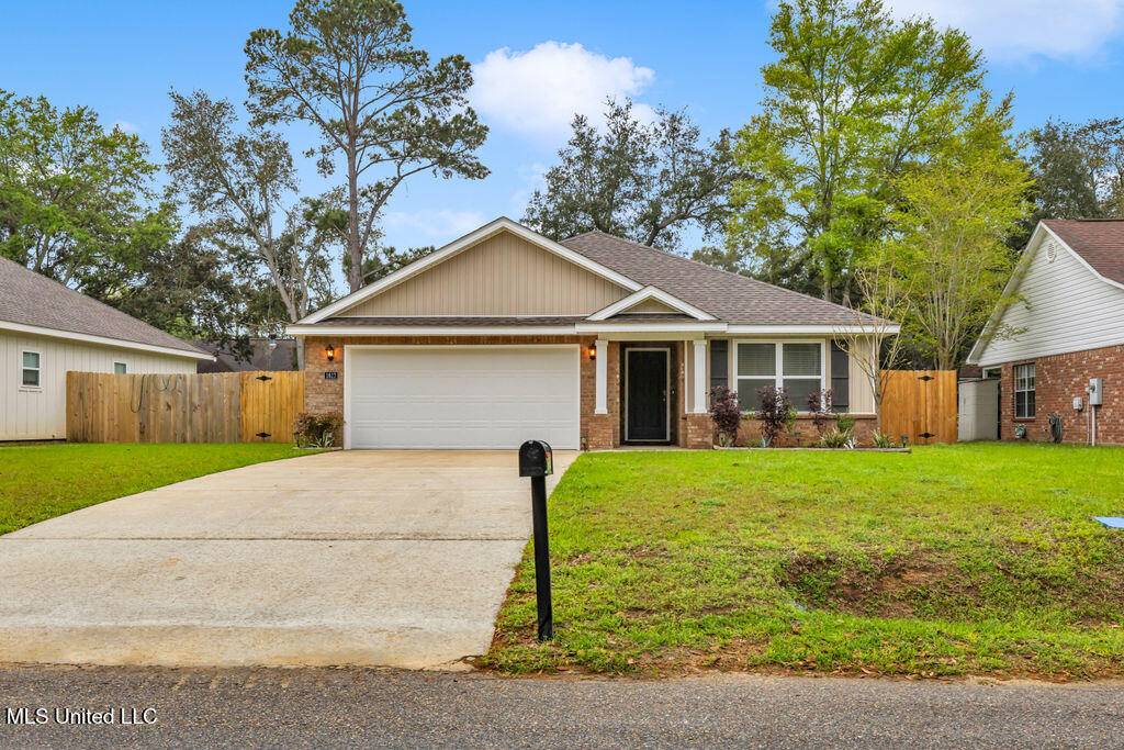 1617 Porpoise Drive, Ocean Springs, MS 39564