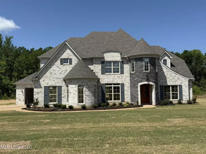 495 Poplar Lane, Holly Springs, MS 38635