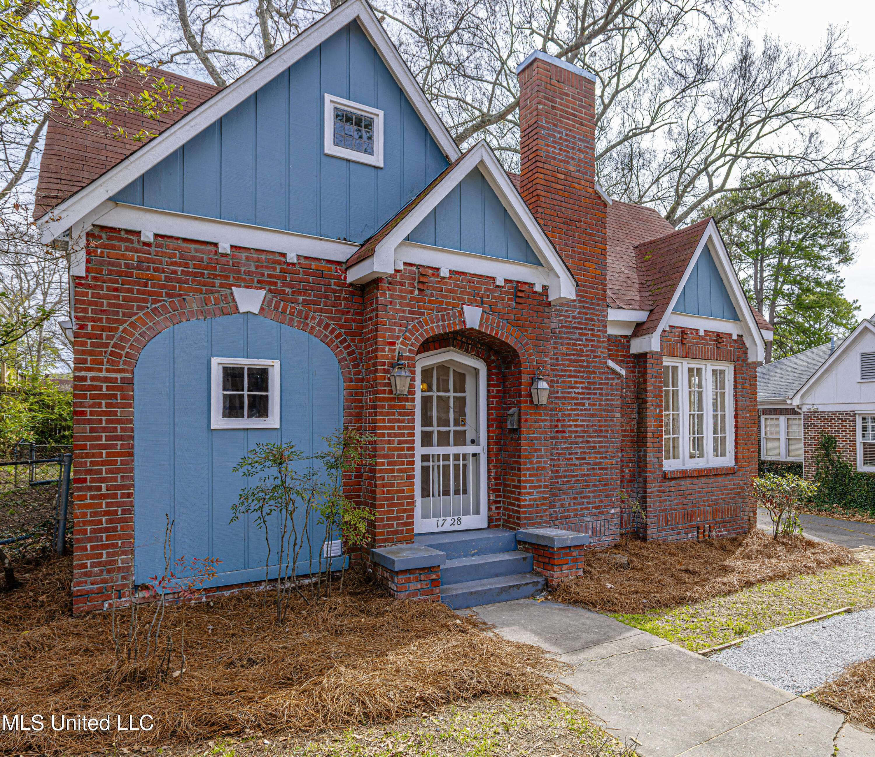 Jackson, MS 39202,1728 Lyncrest Avenue